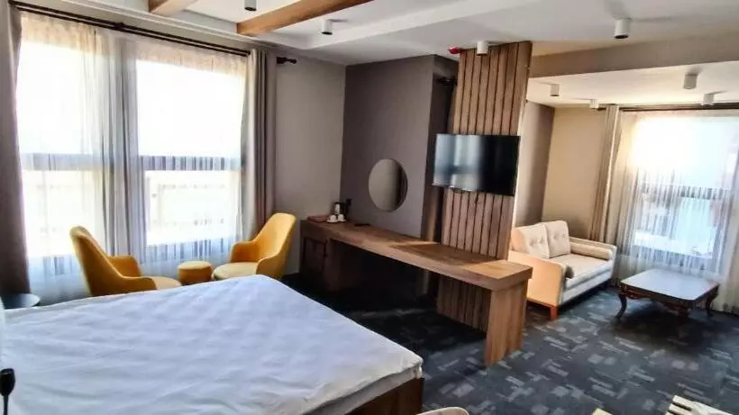 Hotelli Erta Soyak Thermal