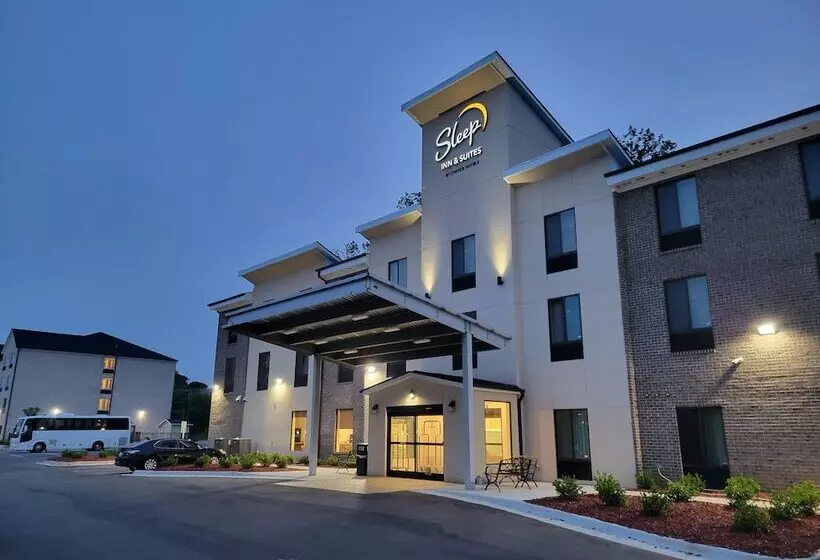 ホテル Sleep Inn Greensboro   Coliseum Area