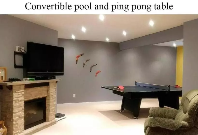 پانسیون 680 Sq Ft Private Space With Ensuite Bathroom