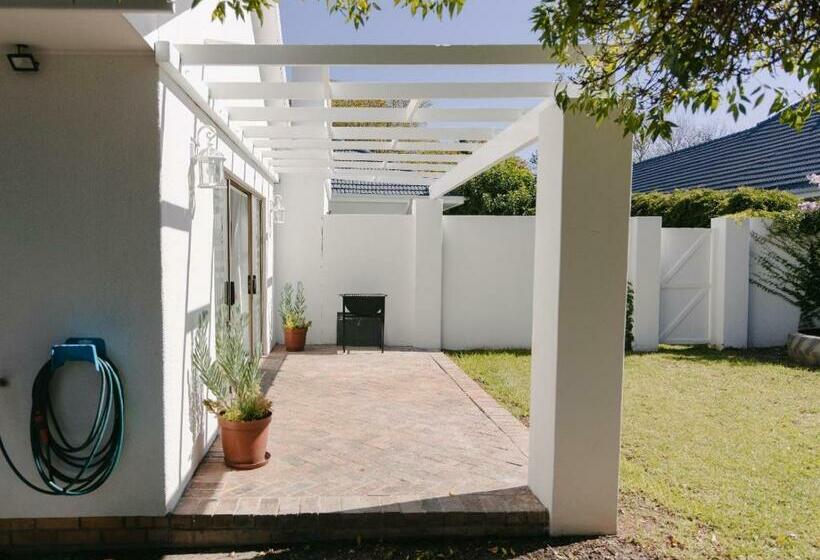 펜션 Mcleod S & Stuart S Cottage