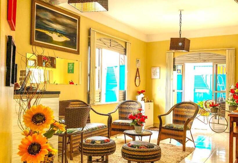 ペンション Pousadas Casa Do Ivo   Santarém