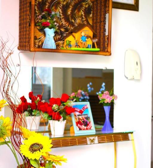 ペンション Pousadas Casa Do Ivo   Santarém