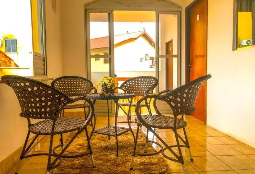 پانسیون Pousadas Casa Do Ivo   Santarém