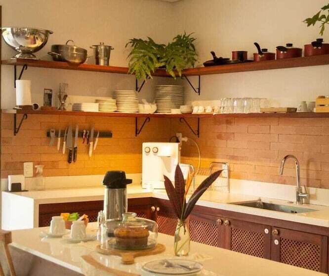 בית מלון כפרי Canto Do Ilé Dive & Lodge