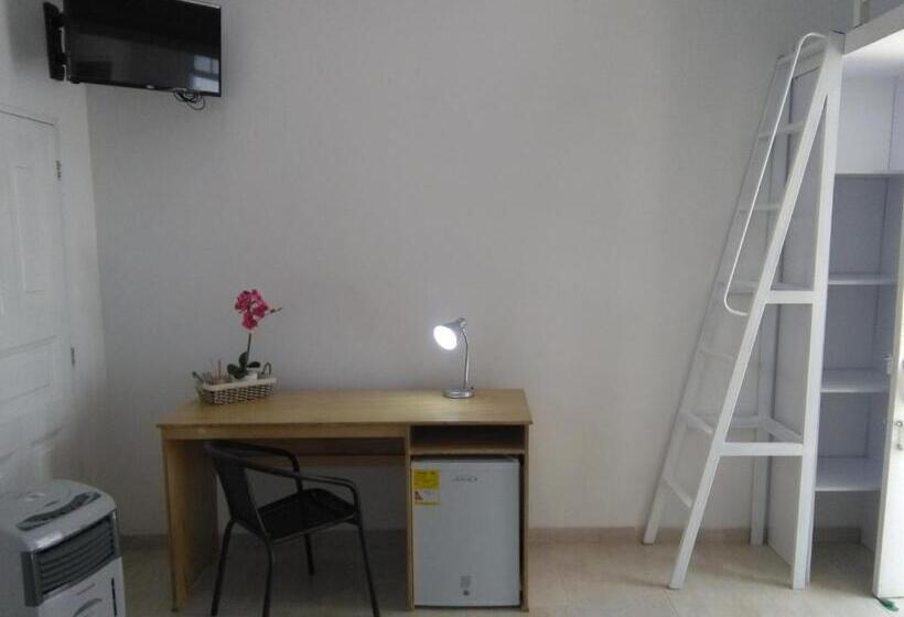 Hotel Minifinca La Comarca Alojamiento Y Experiencias Agrícolas