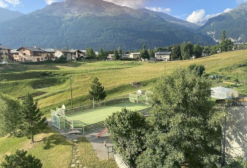 هتل Village De Vacances Fleurs Et Neige