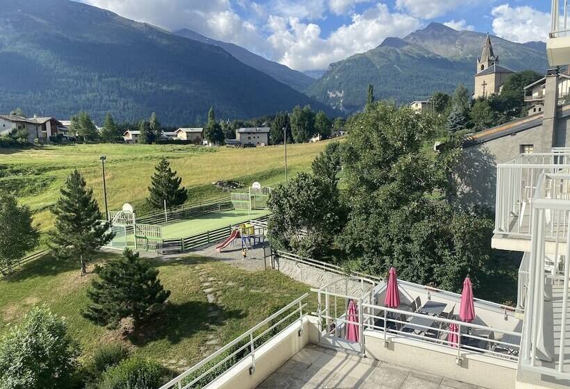 هتل Village De Vacances Fleurs Et Neige