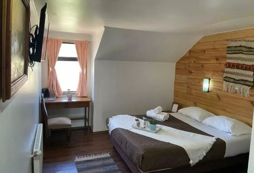 ペンション 8 Habitación Privada   Cama Matrimonial