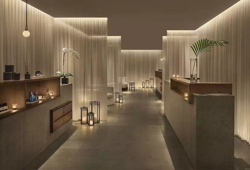 Hotelli Banyan Cay Resort & Golf