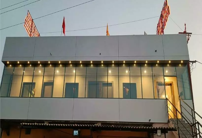 ホテル Fun Park Sanand