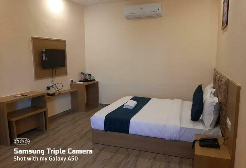 酒店 Fun Park Sanand