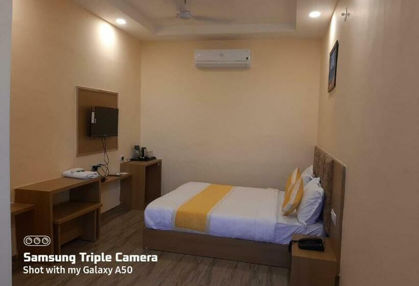 酒店 Fun Park Sanand