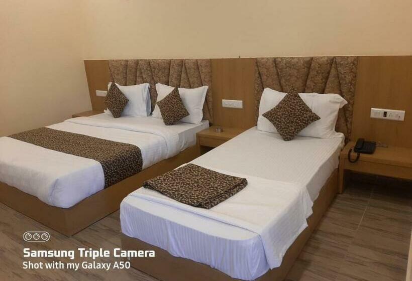 酒店 Fun Park Sanand