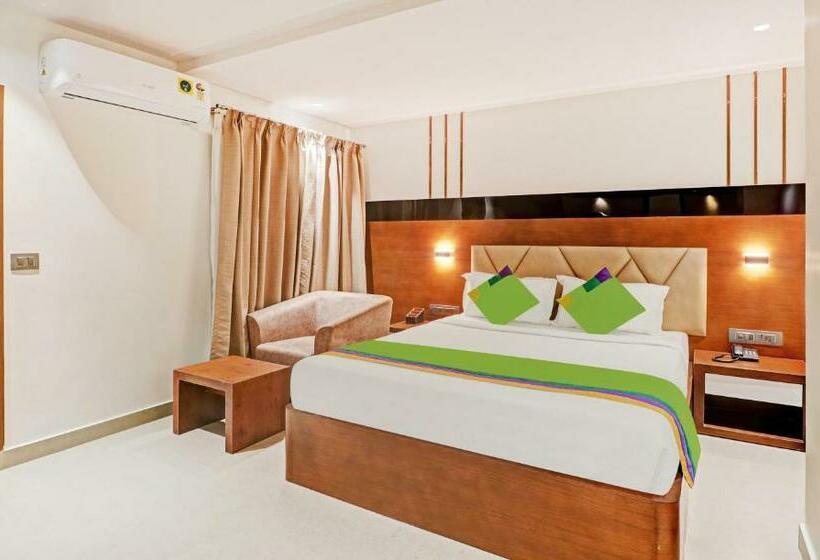 Hotel Treebo Emora Grand