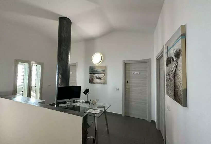 Aamiaismajoitus (B&B) Lxr Rooms Carloforte