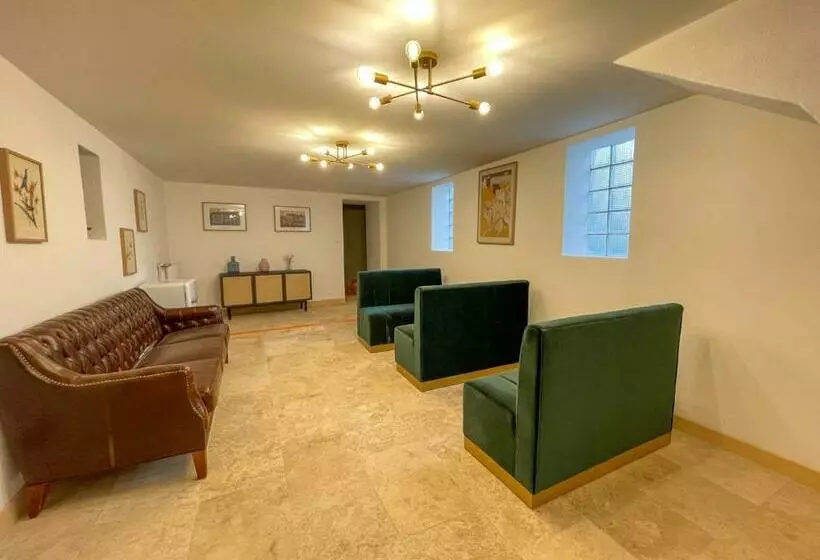 Majatalo Maison Des Fleurs