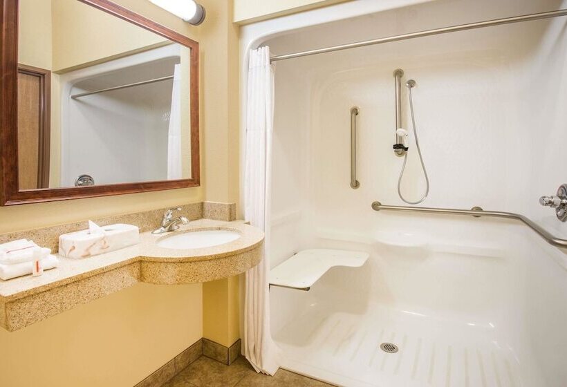 Days Inn By Wyndham Ellis