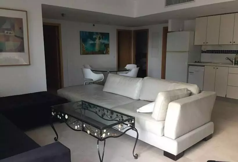 Hotel Okeanos Ba Marina By Sophie