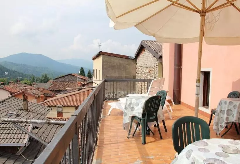 Отель B&b Edelweiss