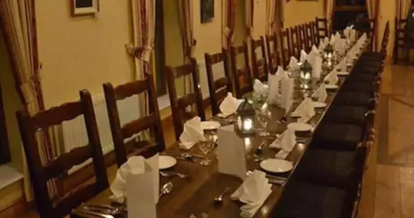 호텔 Caisleain Oir