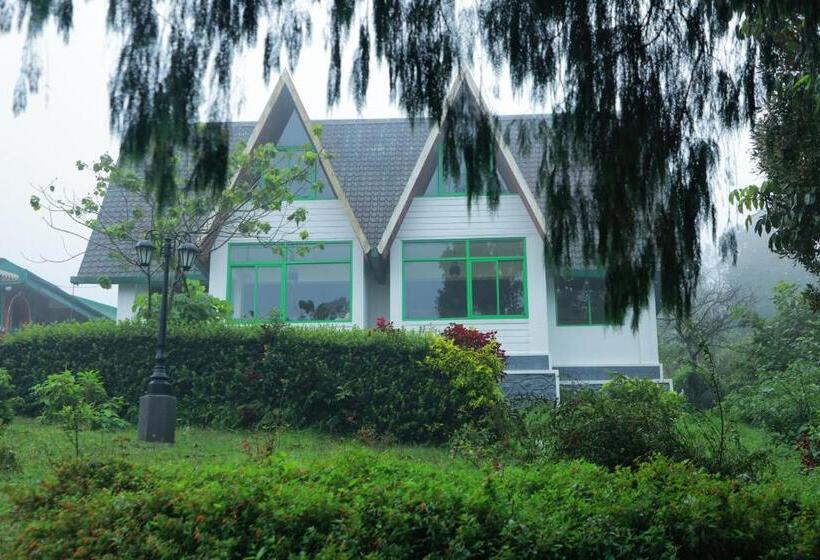 فندق Camelot Resort