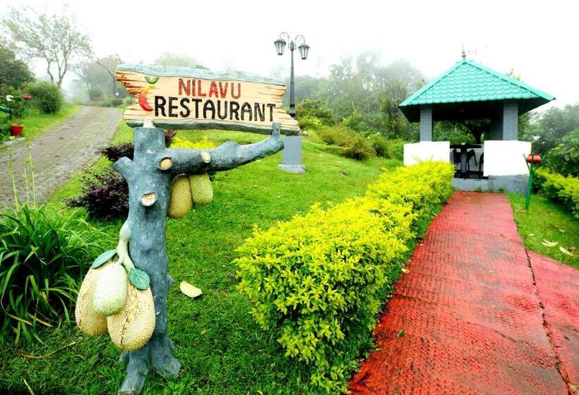 فندق Camelot Resort