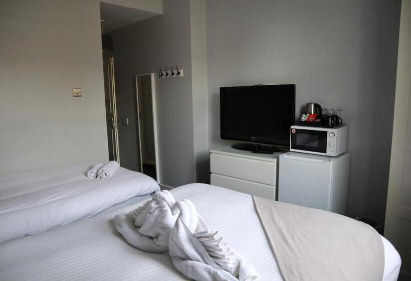 בית מלון כפרי Harbourside