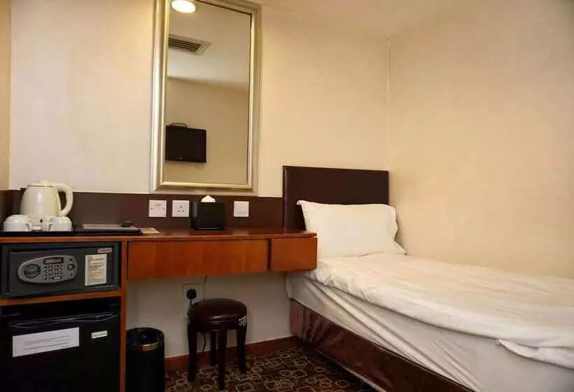 Lander Hotel Prince Edward