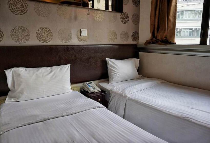 Lander Hotel Prince Edward