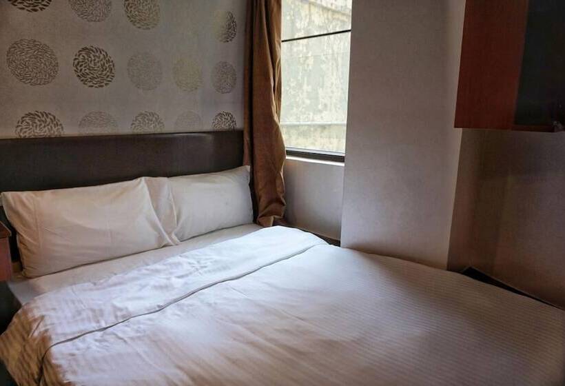 Lander Hotel Prince Edward