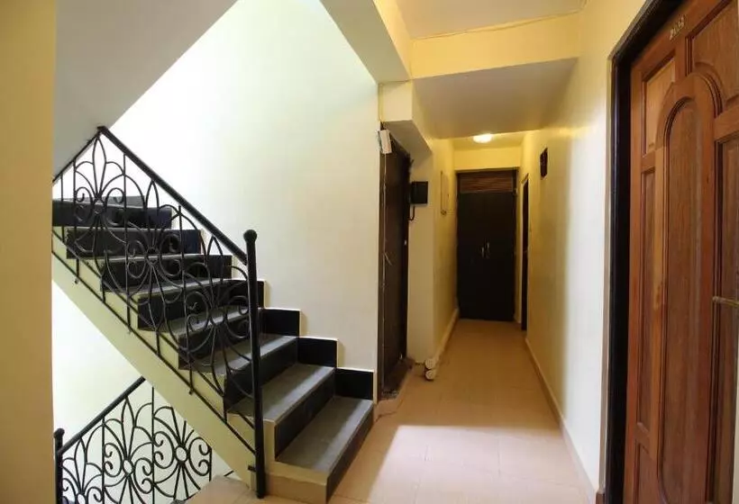 هتل Roundcube Guest House