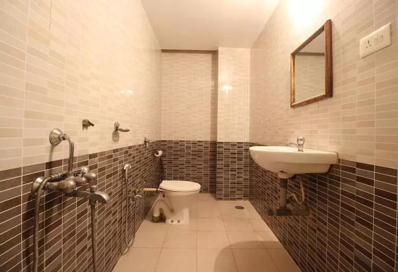 هتل Roundcube Guest House