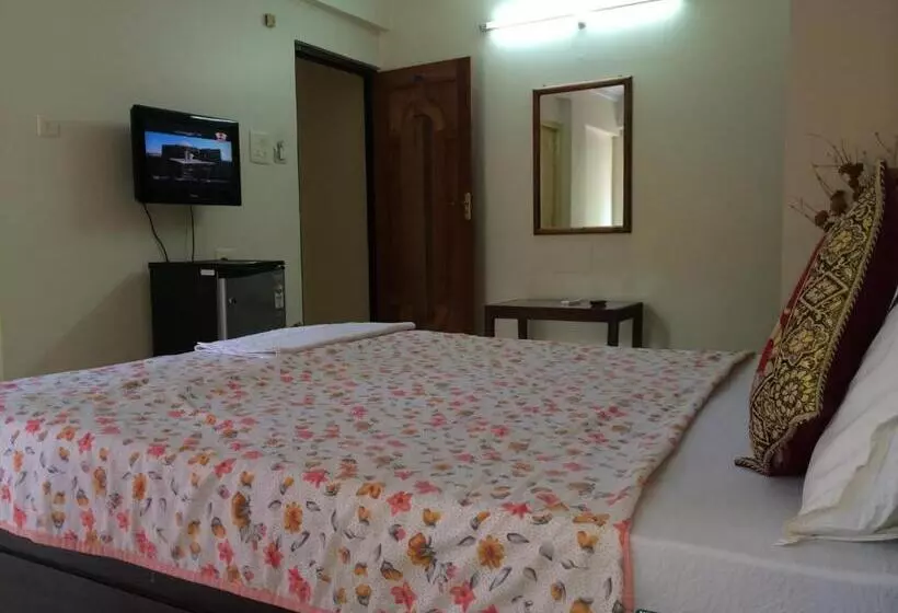 هتل Roundcube Guest House