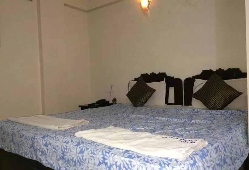 هتل Roundcube Guest House