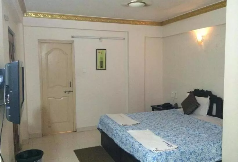هتل Roundcube Guest House