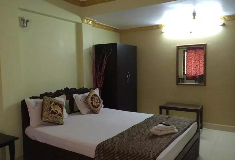 هتل Roundcube Guest House
