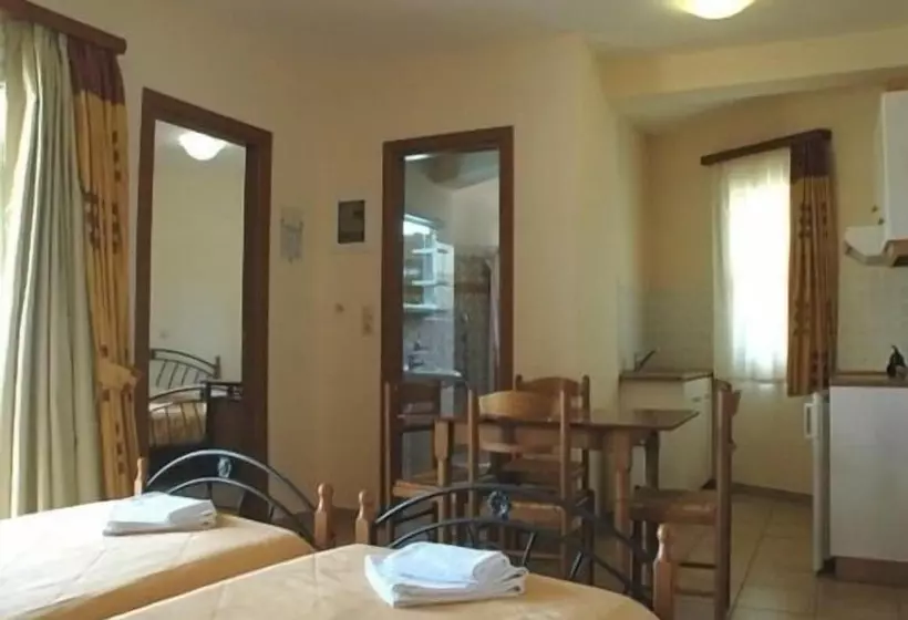 Apartments Hotel & Studios, Xifoupolis