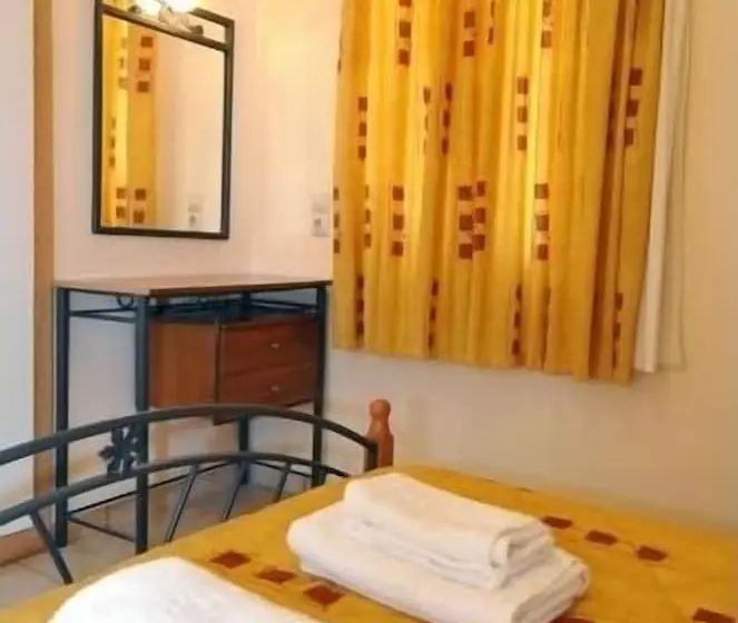 Apartments Hotel & Studios, Xifoupolis