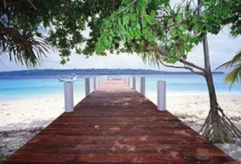 Bokissa Private Island Resort