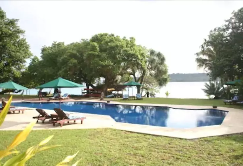 Bokissa Private Island Resort