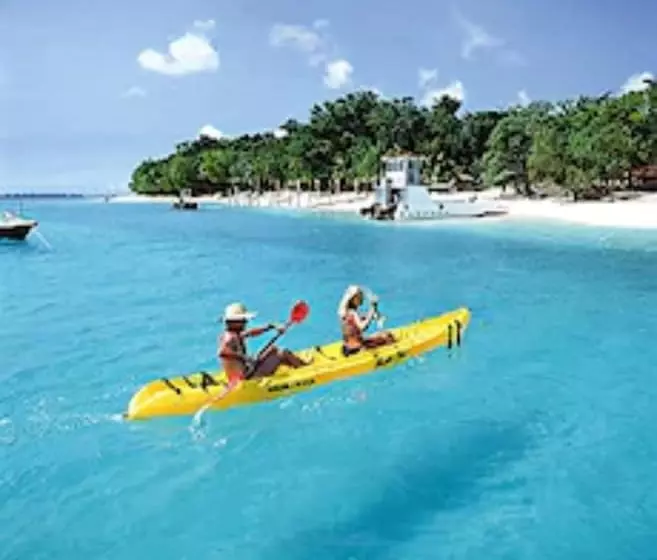 Bokissa Private Island Resort