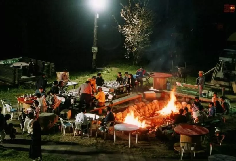 Hotelli Mountain Domu