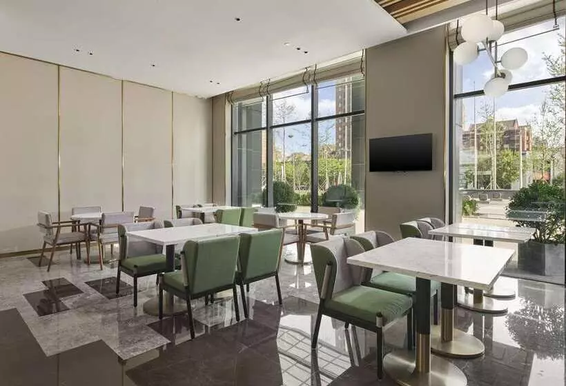 Hotelli Hilton Garden Inn Tianjin Huayuan