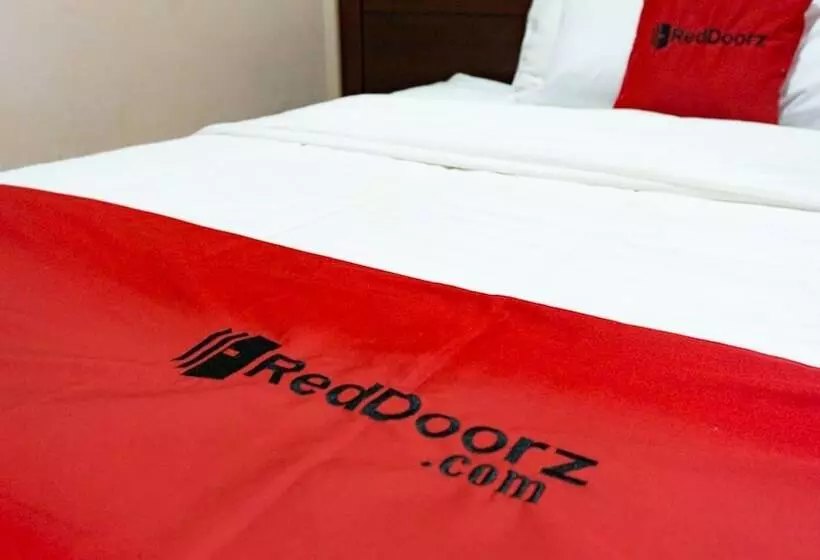 هتل Reddoorz @ Jalan Cendrawasih Timika