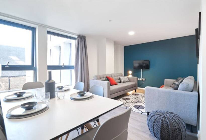 فندق صغير Charming Rooms   Newcastle Upon Tyne   Campus Accommodation