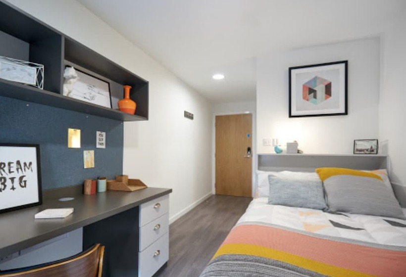 فندق صغير Charming Rooms   Newcastle Upon Tyne   Campus Accommodation