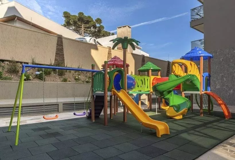 ホテル Laghetto Canela