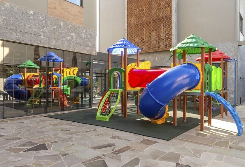 Отель Laghetto Canela