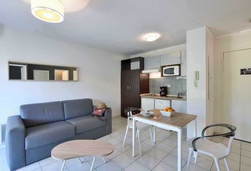 Отель Le Jardin De Babylone Réservé Aux Couples Uniquement