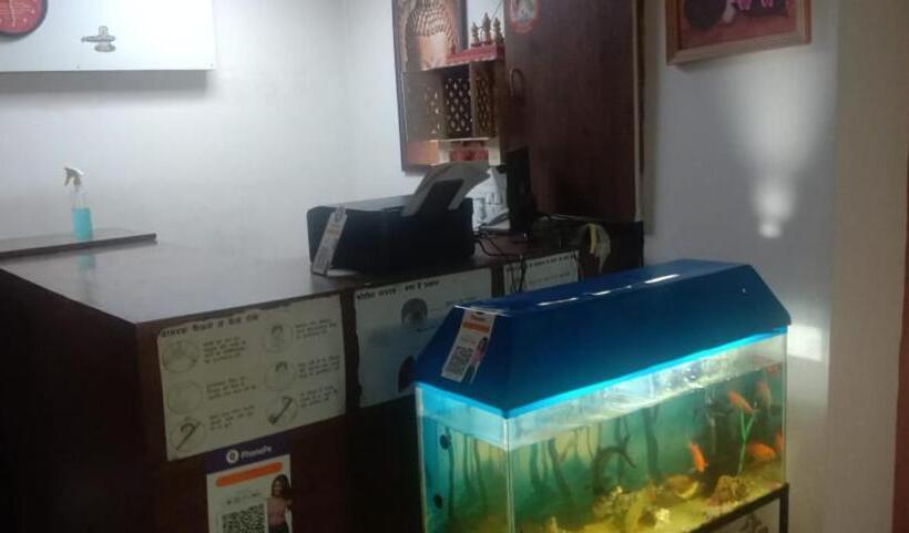 酒店 Oyo 87740 The Paris